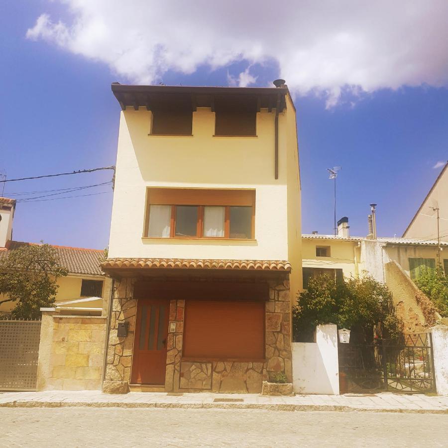 El Rincon Del Sanabres, Penalara Apartman Rascafría Kültér fotó